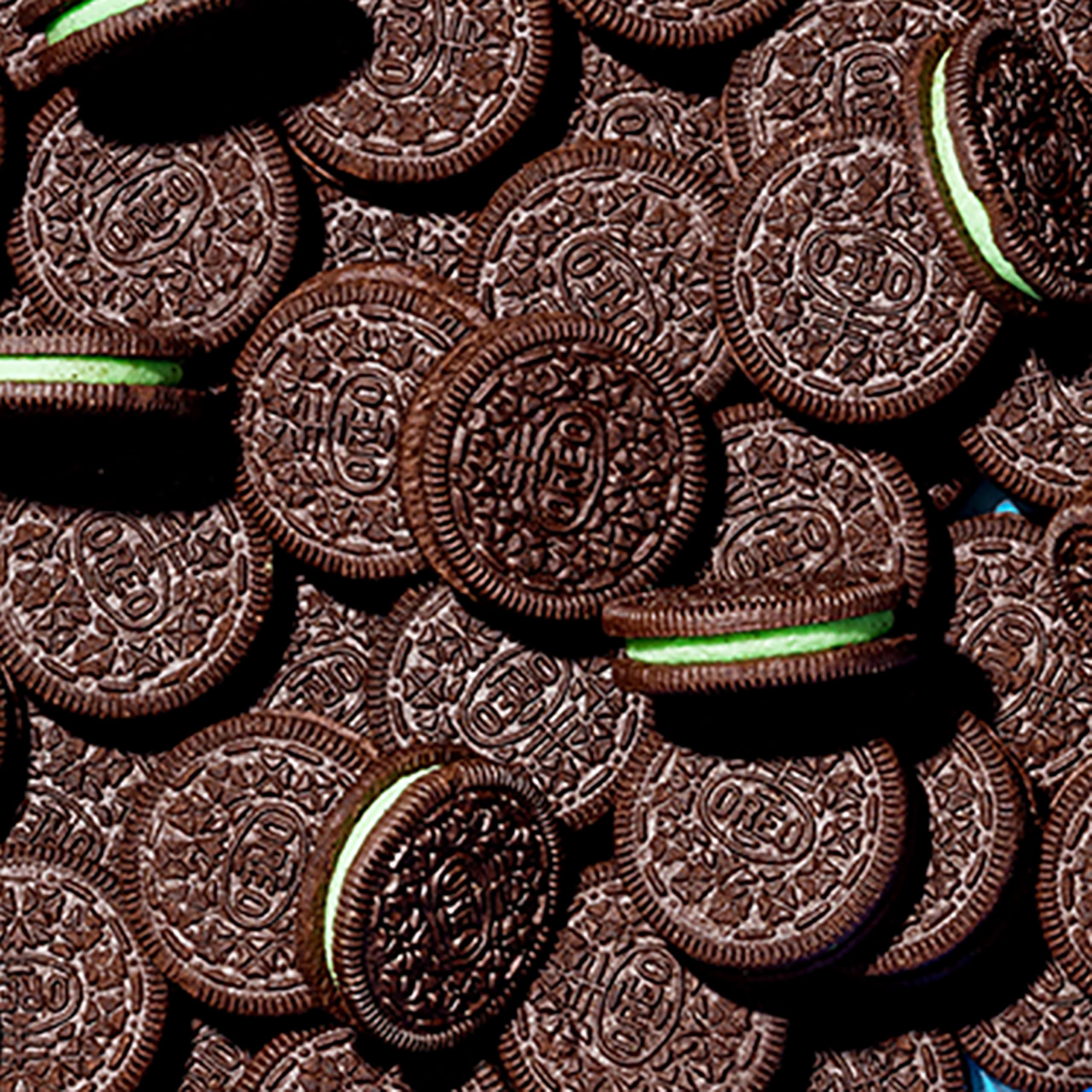 OREO Mint Creme easy-pull tab resealable pack keeps cookies fresh.