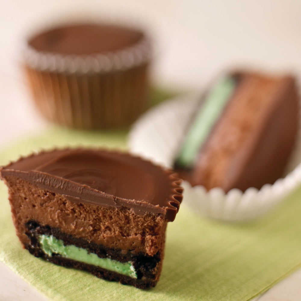 OREO Mint Creme cookies with ice cream pairing.