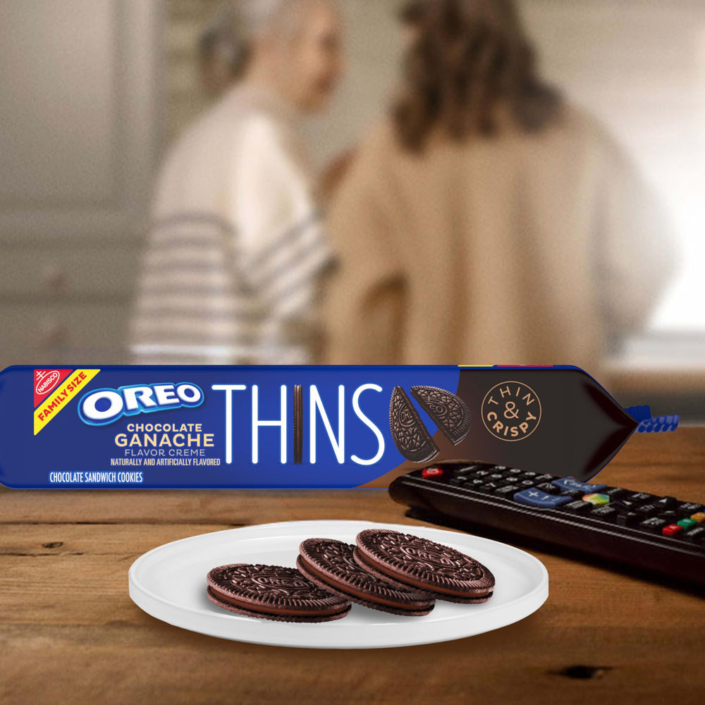 OREO Thins easy-open resealable pack preserves freshness.