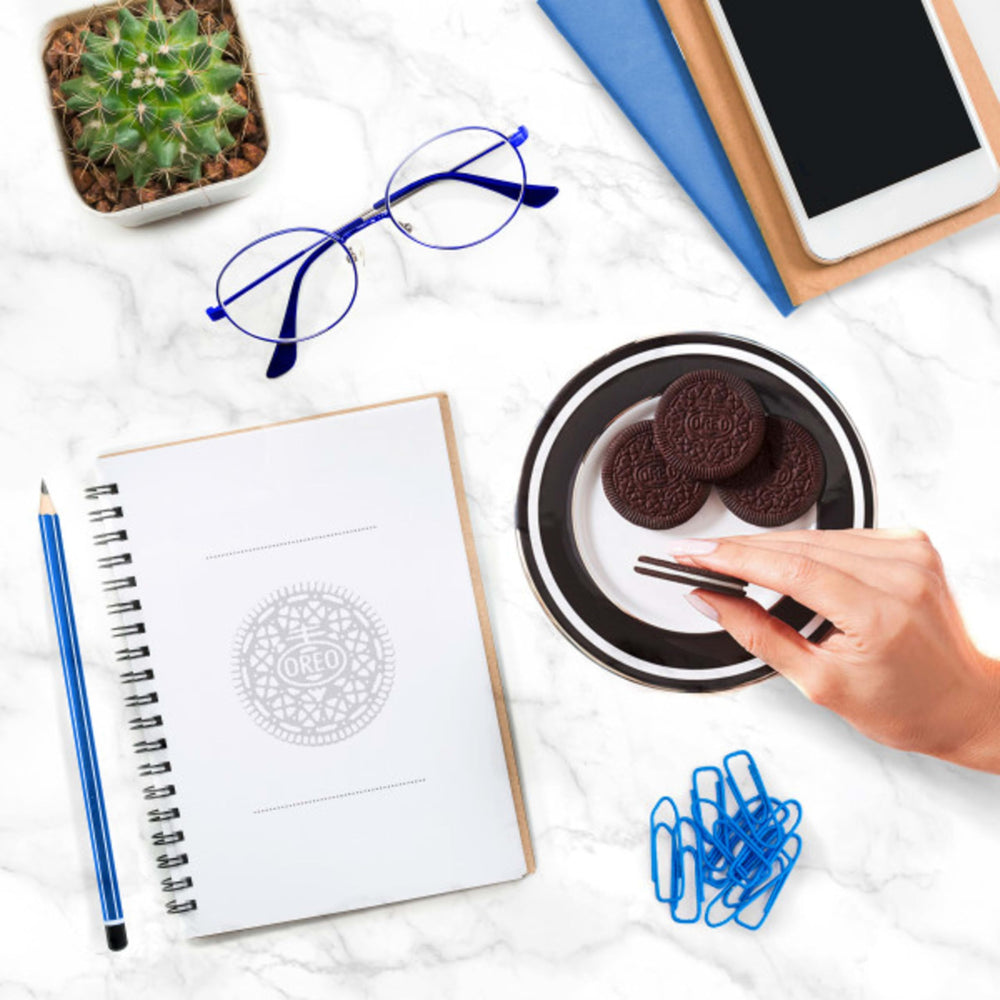 Angle shot highlighting delicate, light crunch of OREO Thins.