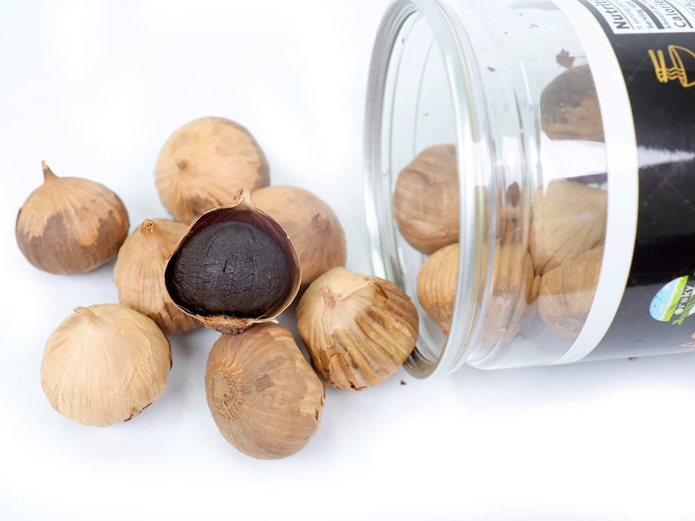 Orsky Black Garlic nutrition-info-label highlights only garlic, non-additive production for wholesome cooking.