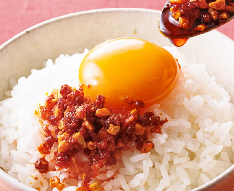 OSK S&B chili oil with crunchy garlic topping adding texture to noodles