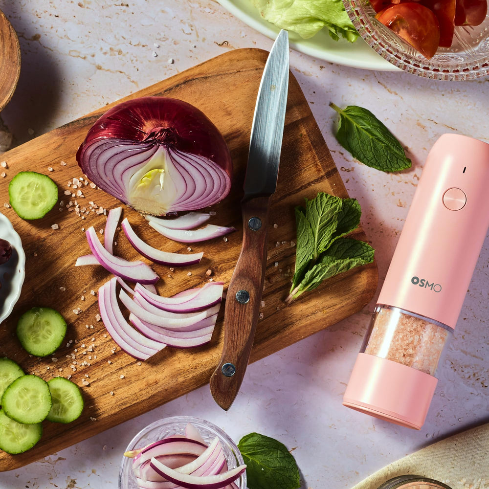 Osmo pepper grinder USB charging port view indicating easy rechargeable battery
