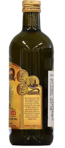 Paesanol medal-winning oil with gold seal and premium Sicilian origin.