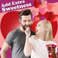 Partypom milk chocolate wafer bears with crispy layers and smooth coating.