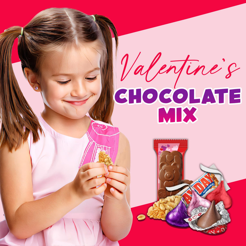 Partypom raspberry wafers provide a fruity twist in the assortment.