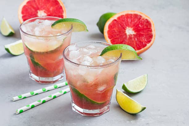 Pat O'Brien's hurricane mix in a pitcher with ice