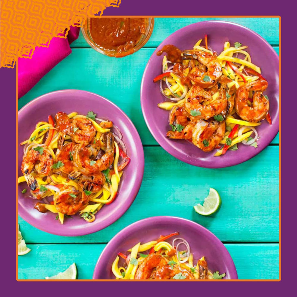 Patak's Vindaloo blend close-up highlighting paprika and turmeric.