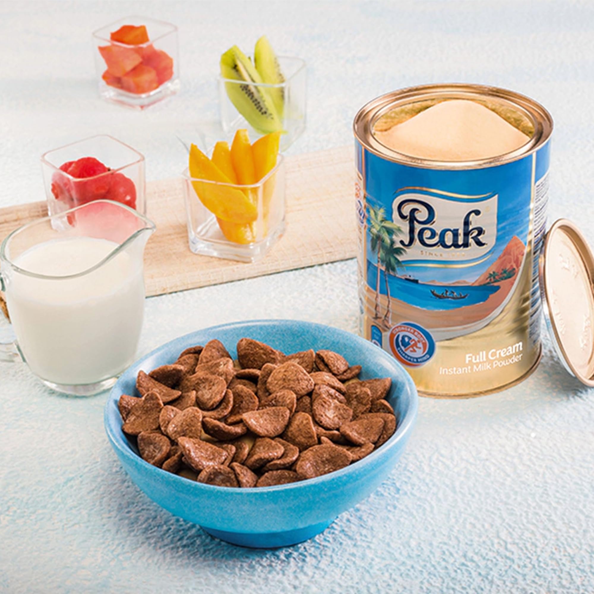 Peak milk powder sourced from premium Dutch milk.
