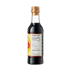 Pearl River Bridge soy sauce pour close-up showing smooth flow