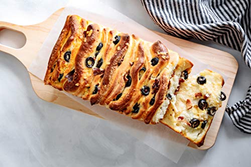 PEARLS olives with crackers provide a quick, satisfying snack.
