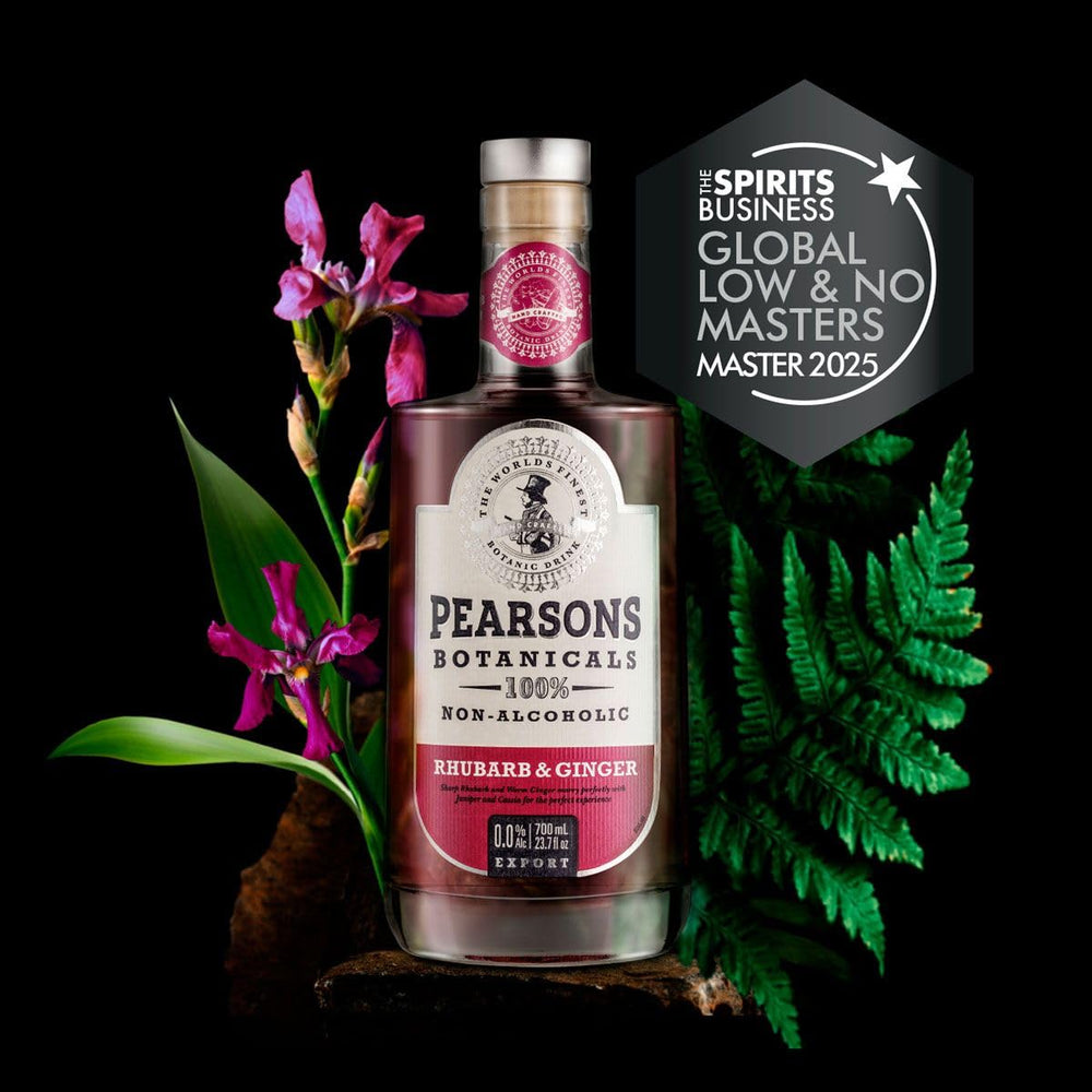 Pearsons Rhubarb & Ginger ingredients closeup highlights natural botanicals and juniper notes.