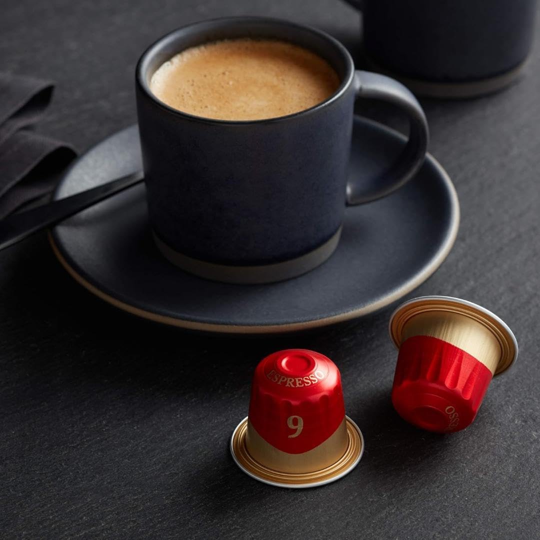 Ristretto pull of Peet's Crema Scura for a compact, intense brew.