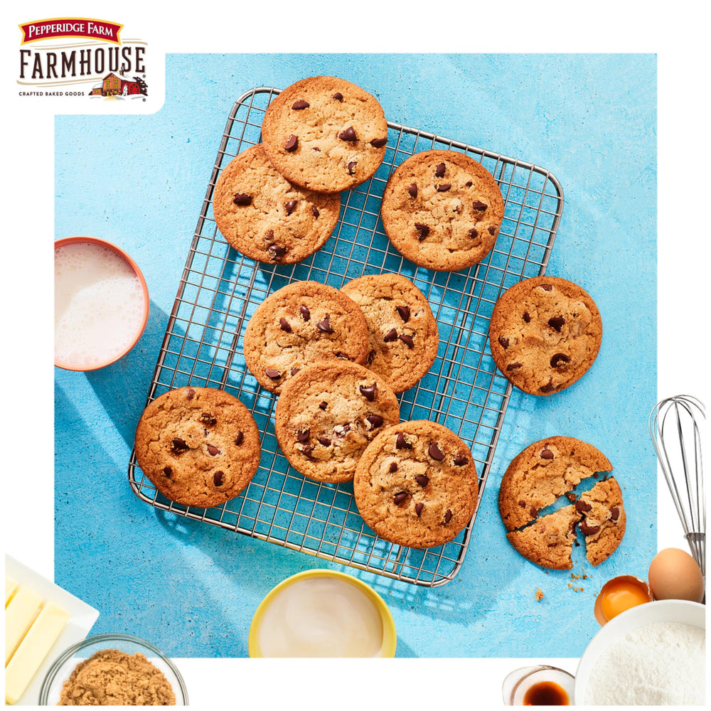 Pepperidge Farm Farmhouse Cookies on a dessert platter for easy party snacking.