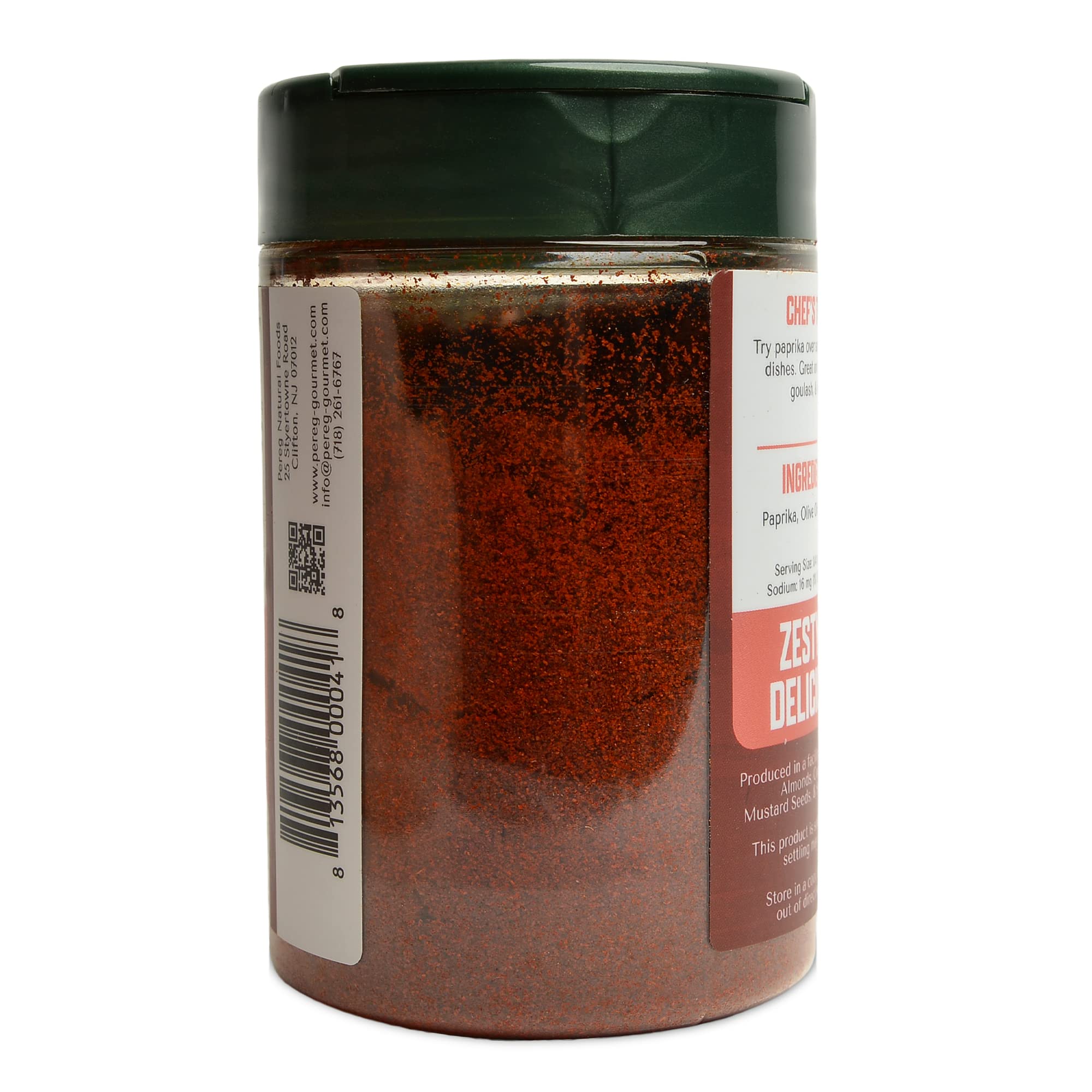Pereg sweet paprika powder close-up showcases vibrant color and inviting aroma for seasoning.