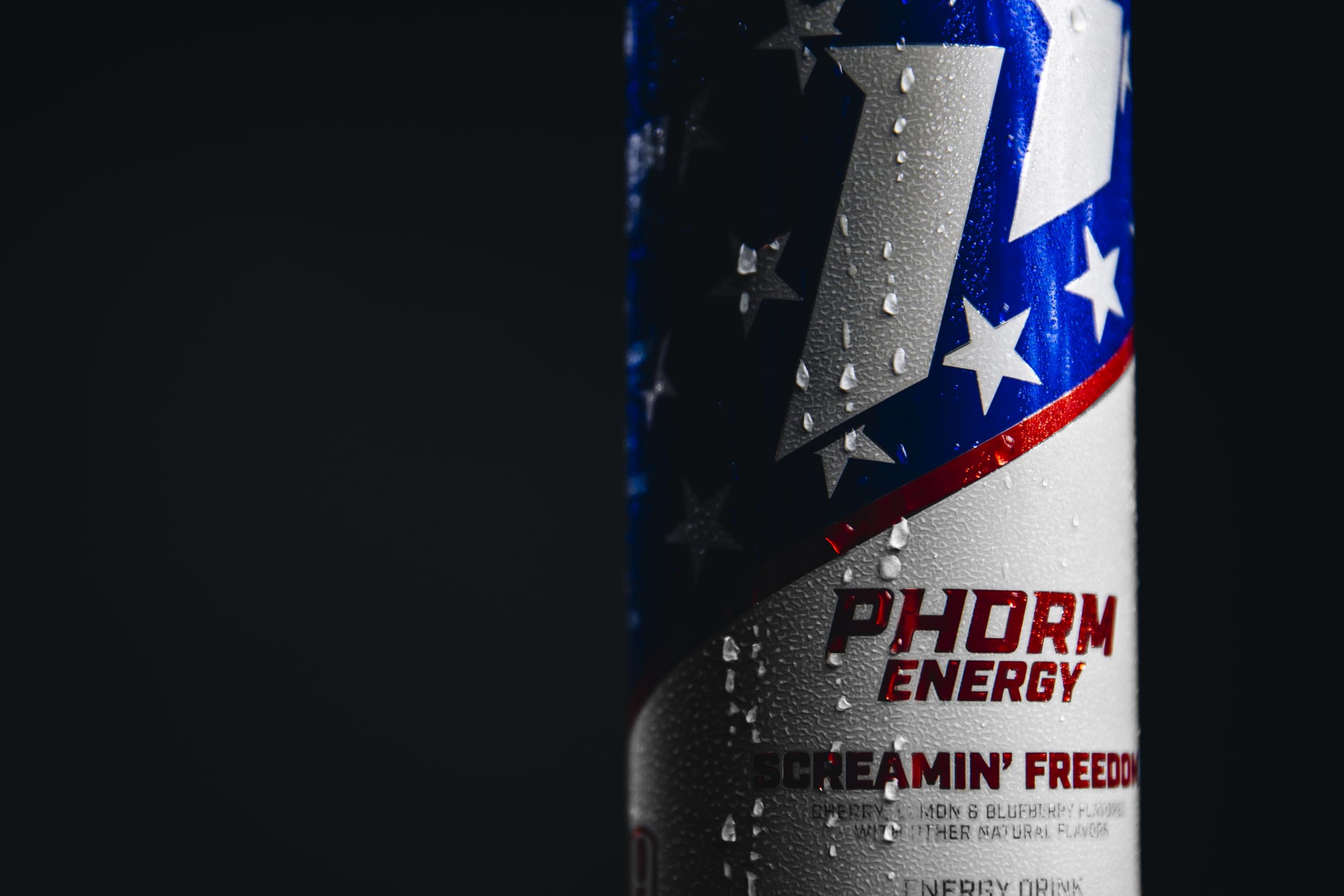 PHORM ENERGY Screamin’ Freedom splash captures bold Rocket Pop flavor.