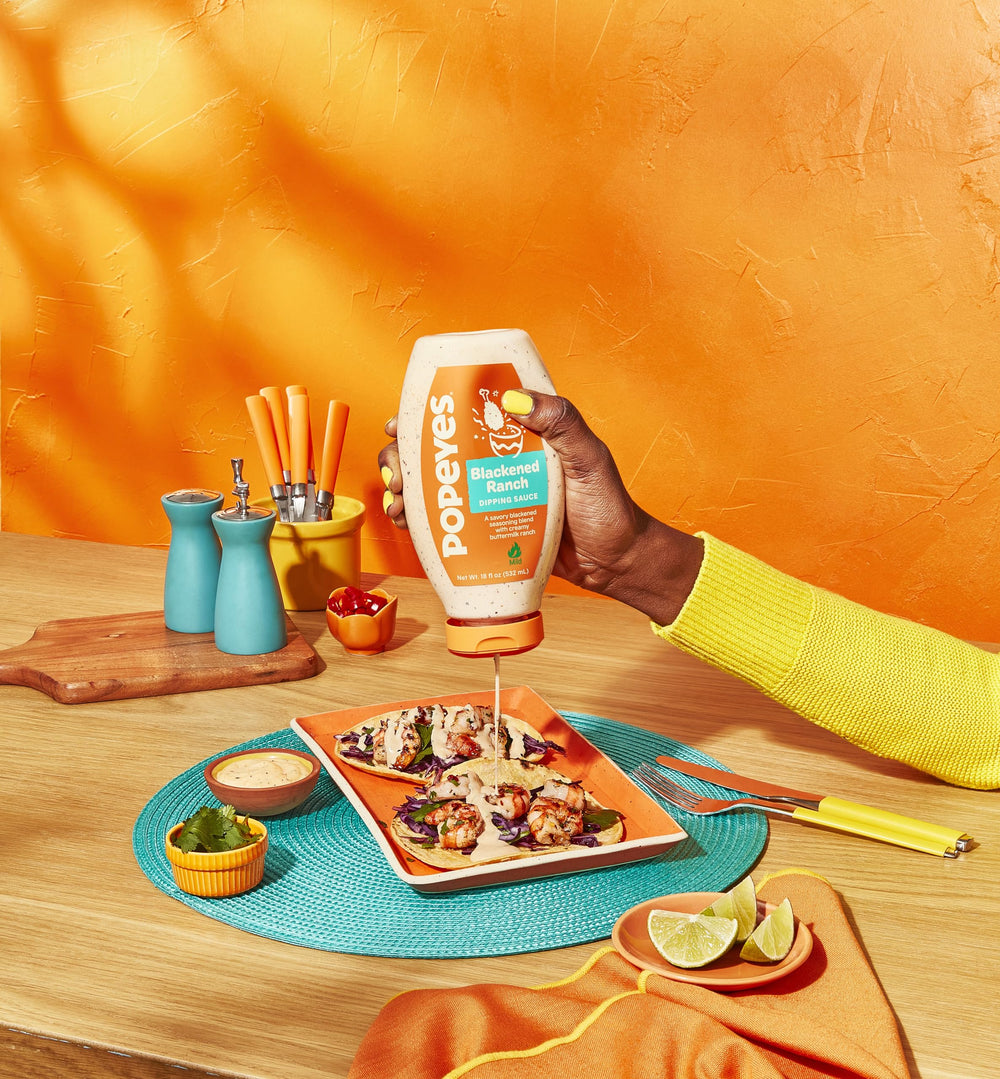 Popeyes dipping sauce showing mild heat visual for flavor