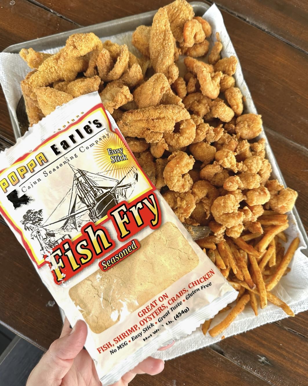 Poppa Earle's Fish Fry ideal for frying fish and shrimp with crisp coating.