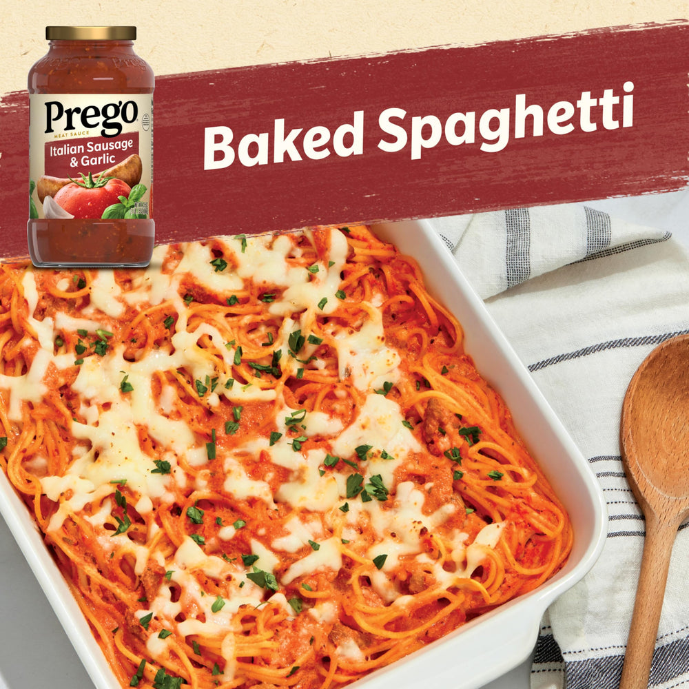 Prego gluten-free label on jar, suitable for gluten-sensitive kitchens.