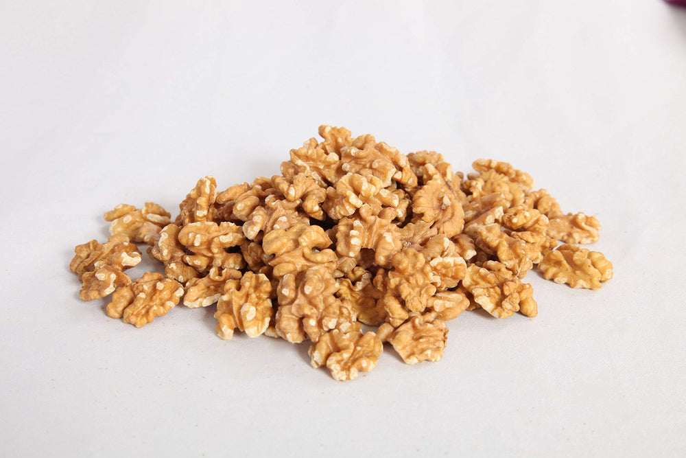 Primavera walnut nutrition facts card emphasizing omega-3 richness