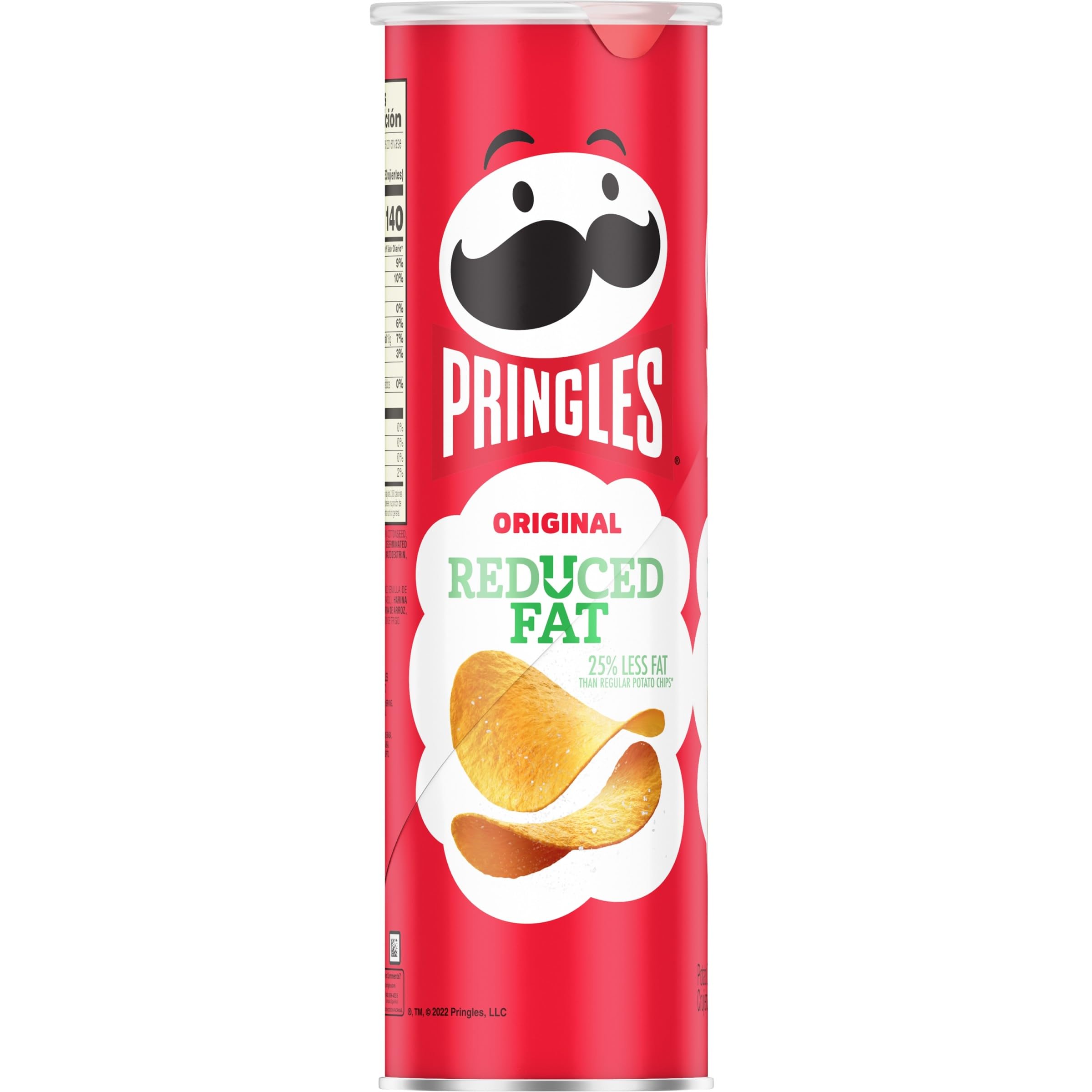 Pringles Reduced Fat with drink pairing, perfect for cafe breaks.
