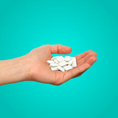 PUR Gum 55 pieces per bag for on-the-go refreshment