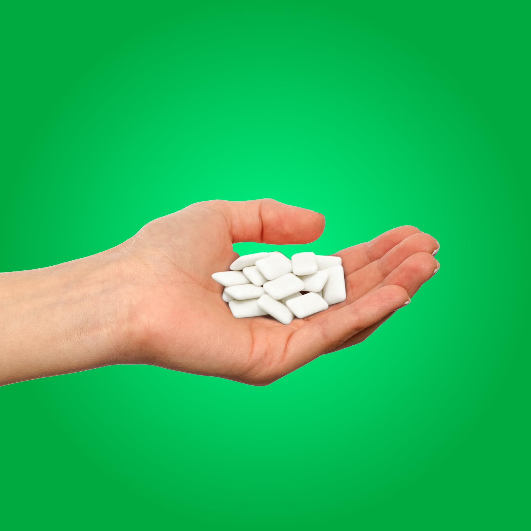 PUR Gum Spearmint 55 pieces emphasizes extended availability for daily fresh breath.
