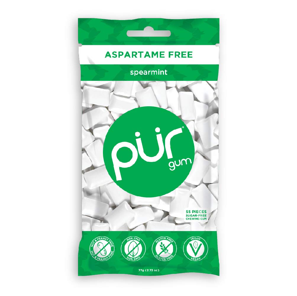Close-up of PUR Gum Spearmint pieces showing texture and mint flavor