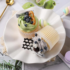 PURBOT black 10mm sugar pearls as edible buttons for cookies and gingerbread.