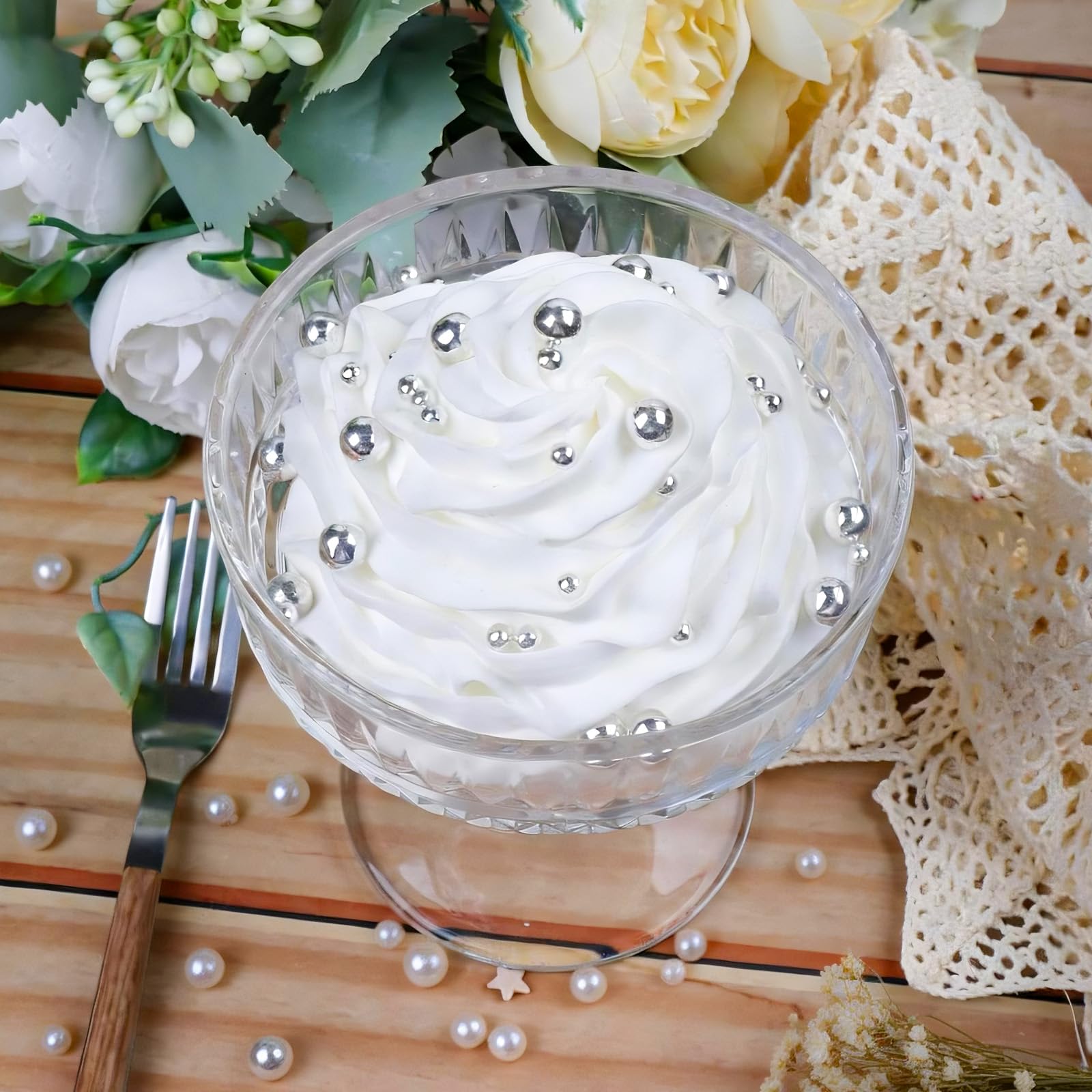 PURBOT Pearl Sprinkles 4mm silver provides chic dessert accents.