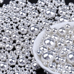 PURBOT Silver Pearl Sprinkles on a cake, creating an elegant pearlized finish for refined celebrations