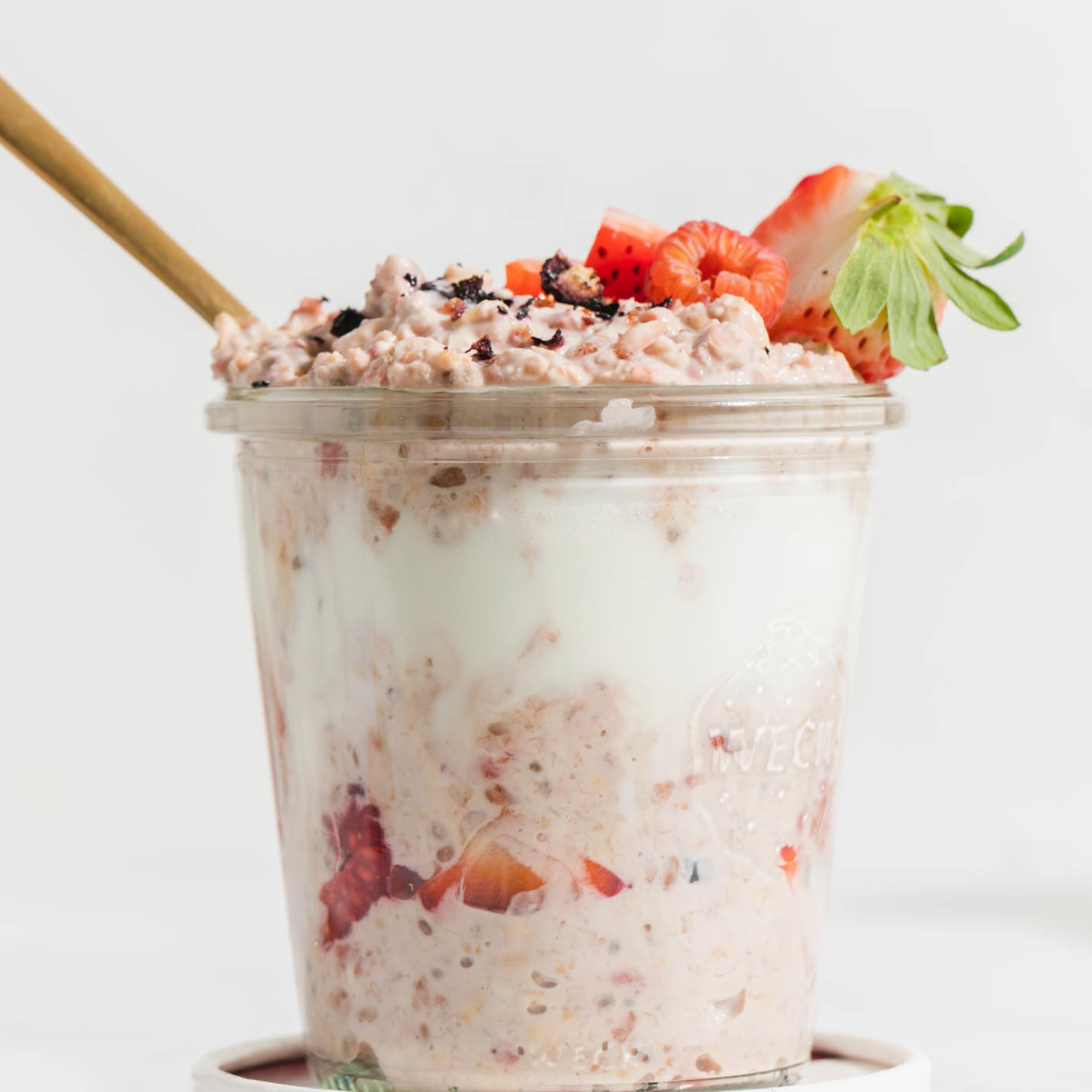 Purely Elizabeth oatmeal cup non-gmo, clean-label snack option