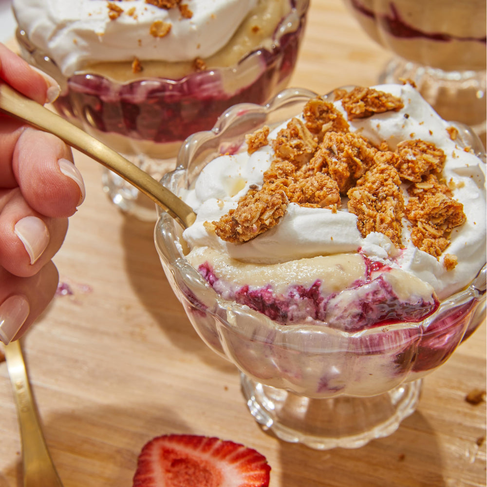 Purely Elizabeth organic oats and flours blend forms wholesome crunch.