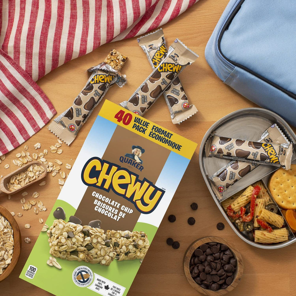 Quaker Chewy Chocolate Chip Granola Bars oats scene shows 10g whole grains.