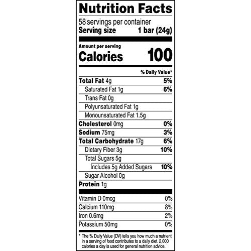 Quaker Chewy Lower Sugar Granola Bar shown on field trip with snack appeal