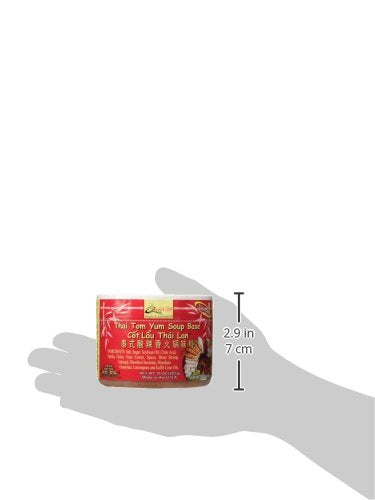 Quoc Viet Thai Tom Yum base label highlighting no MSG.