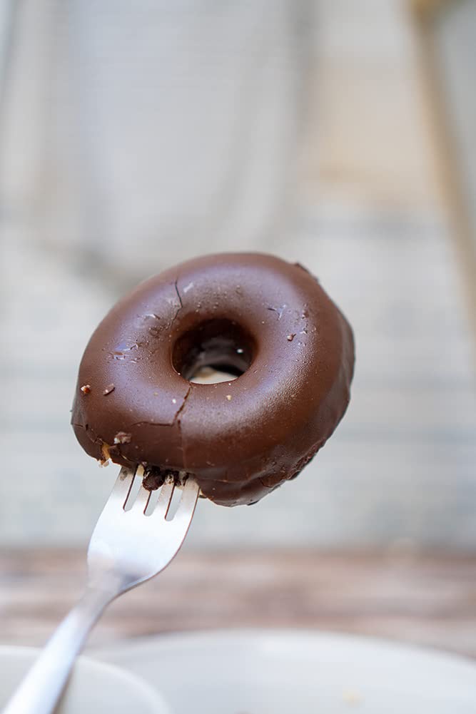 Rabbit Creek Glaze Included Packaging highlights frosting option.