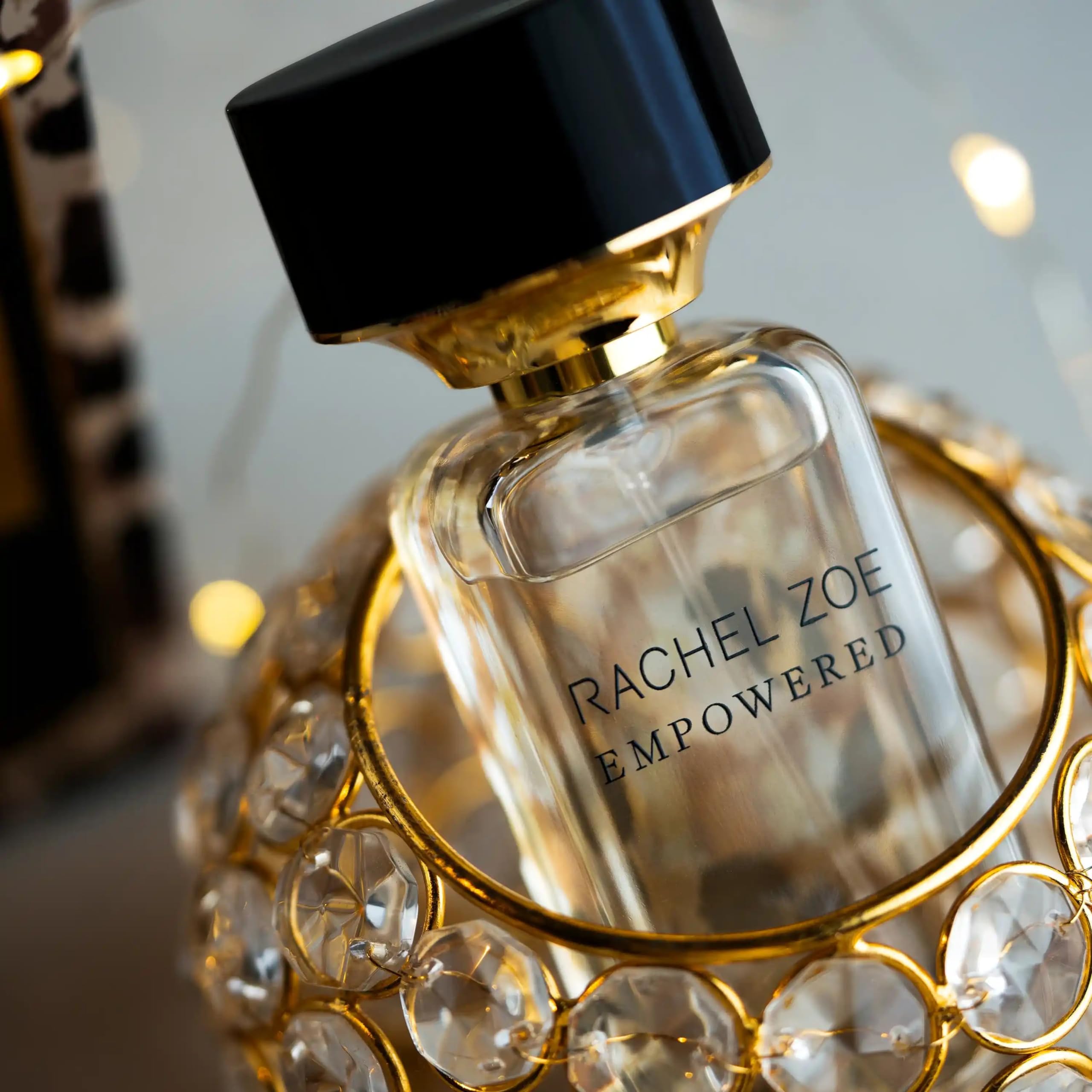 Rachel Zoe Empowered spray mist demonstrating fine atomization and refreshing feel