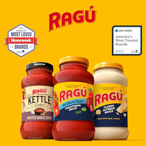 Family dinner scene featuring Ragú Old World Style sauce on the table