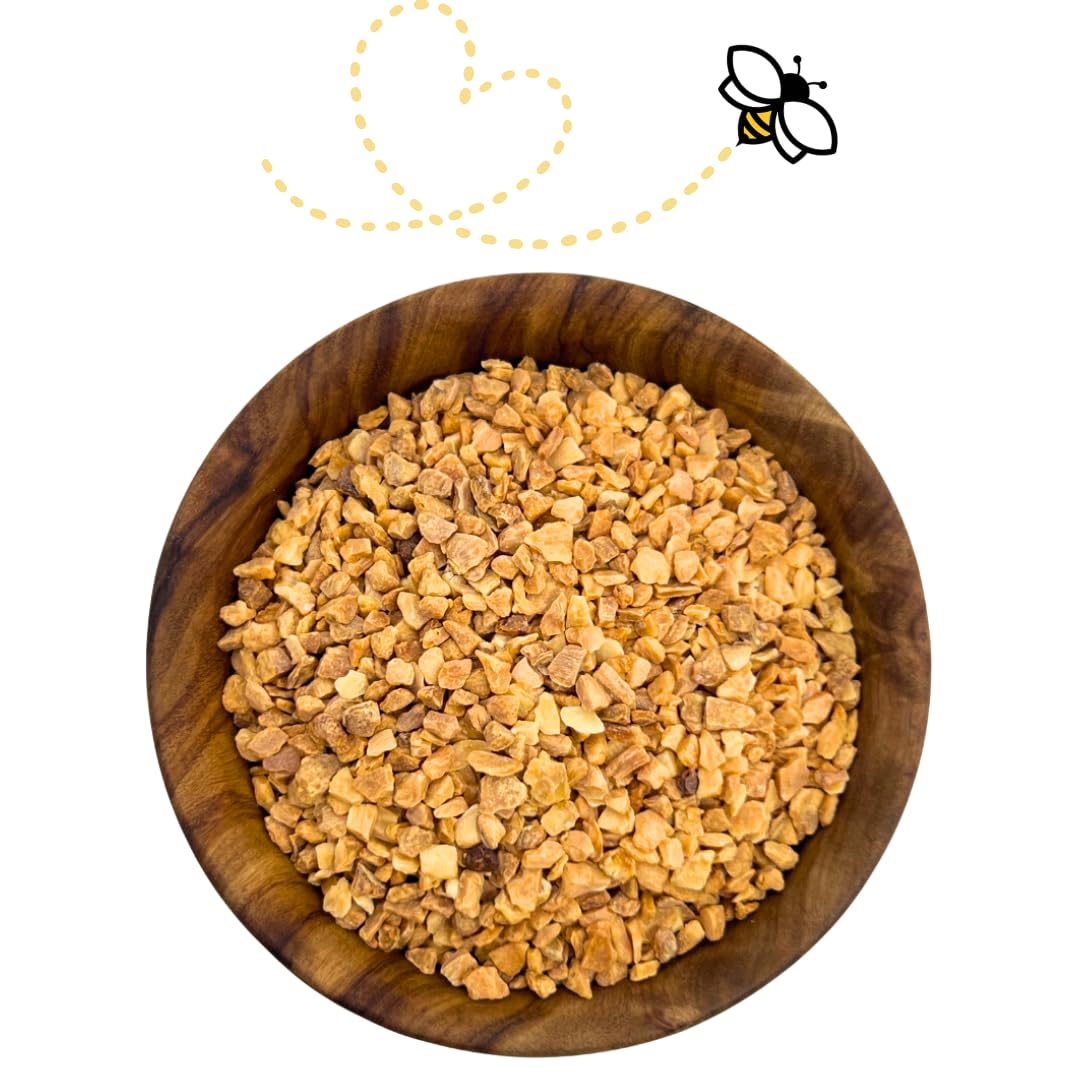 Raw Essentials roasted garlic spoon-dispense shows quick seasonings for sauces.