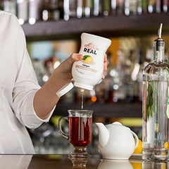 Reàl Ginger Infused Syrup squeeze-bottle offers easy access and minimal waste.