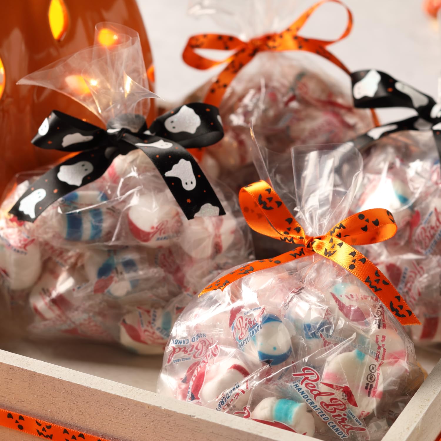 Large 52 oz tub keeps plenty ready for gatherings and snack stations.