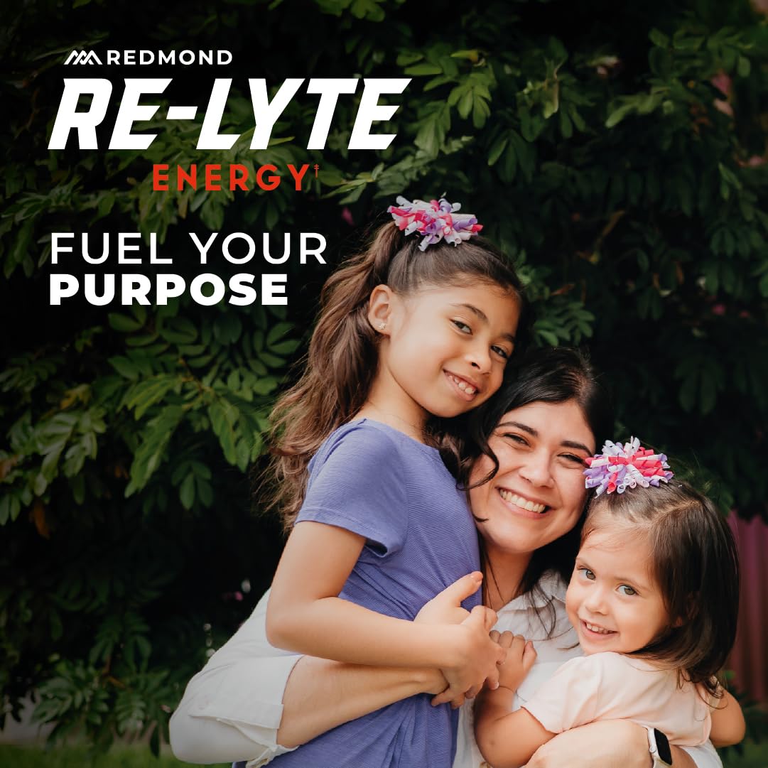 Redmond Re-Lyte Energy mix dissolving in water for a refreshing hydration boost.