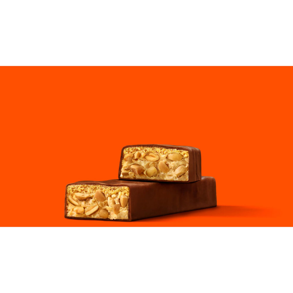 Reese's Crunchy Peanut Bars seasonal party display.
