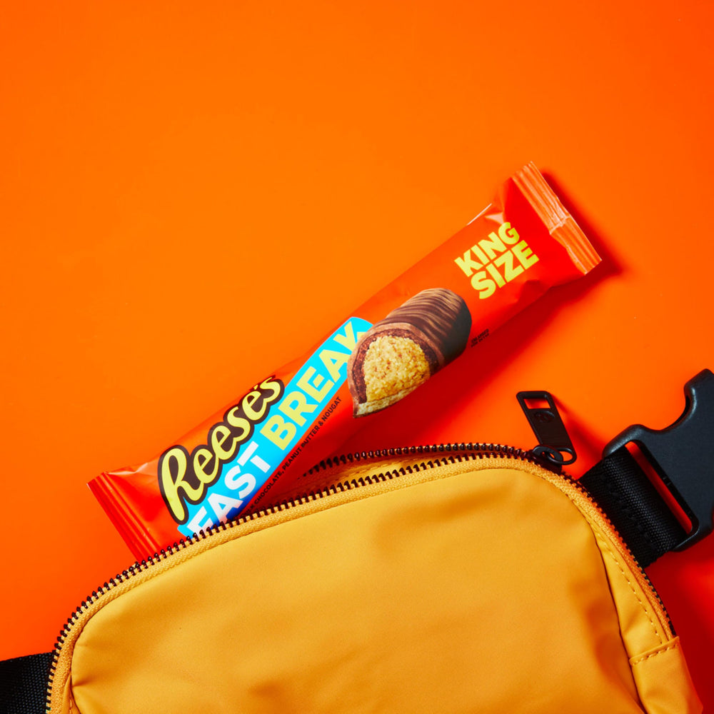 REESE'S FAST BREAK gift bags ready for party favors