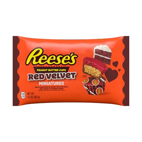 Gift-ready REESE'S Miniatures red velvet cups in festive packaging.