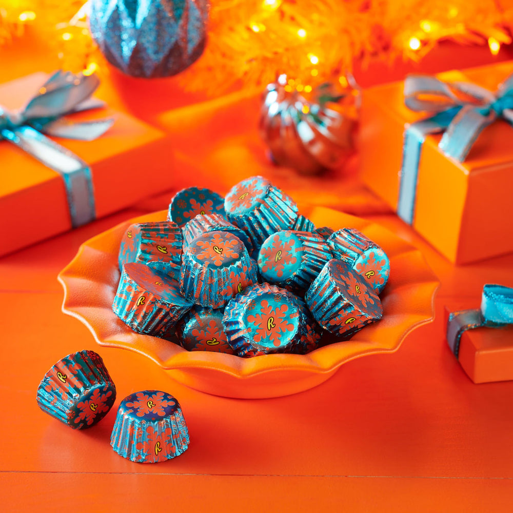 Pantry-friendly REESE'S bag ready for quick afternoons.