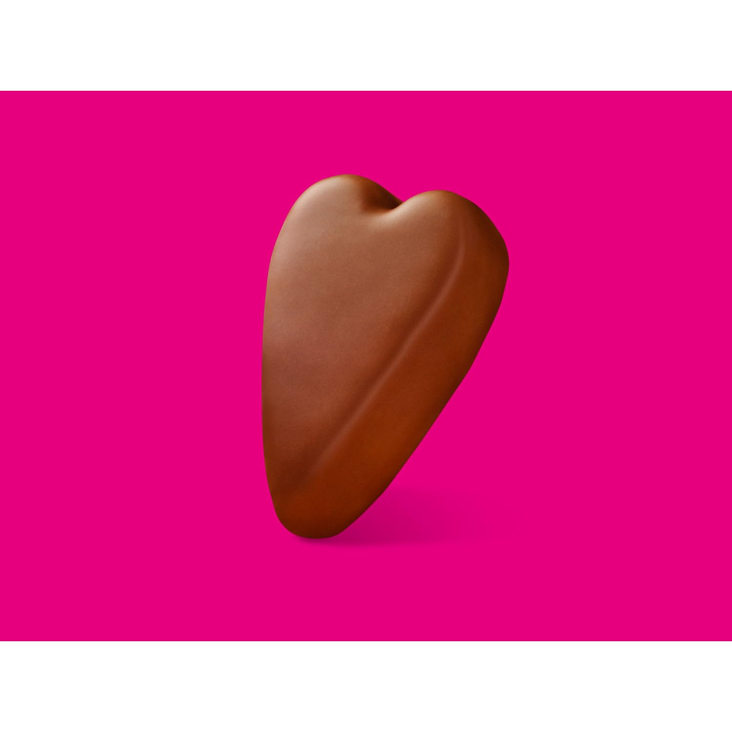 REESE'S Valentine gift box features card-ready presentation and flowers pairing.