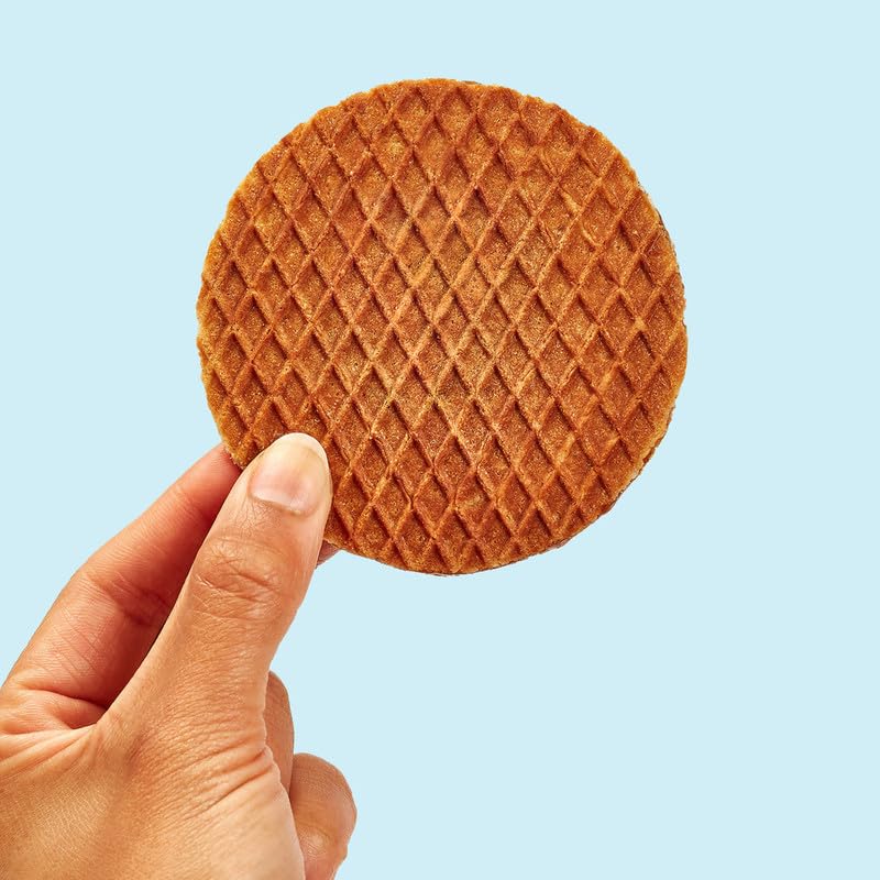 Rip Van Wafels Snickerdoodle Stroopwafel nutrition shows 6 g sugar and 140 calories.