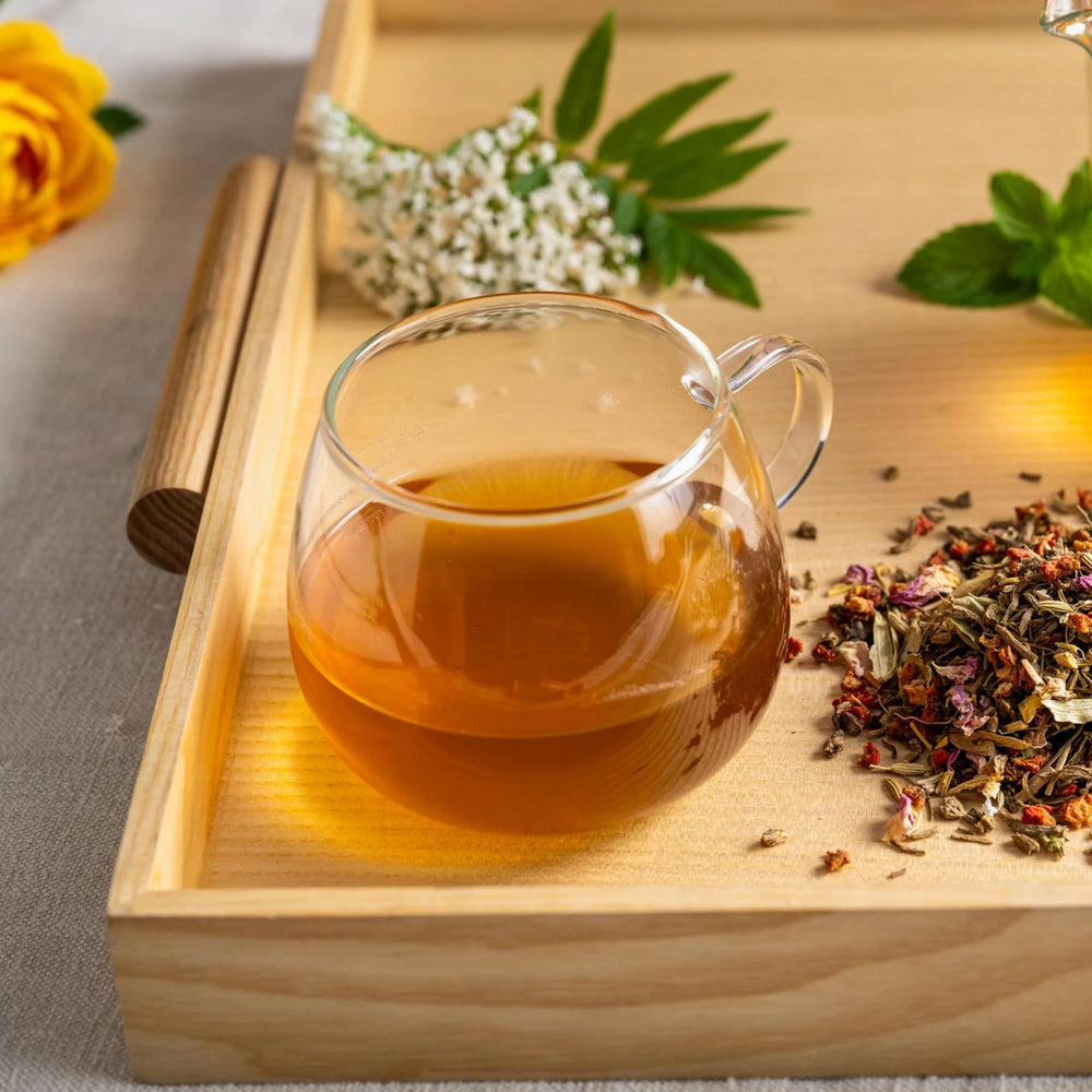 Evening ritual with Valerian Dream tea supports a peaceful winding-down moment.